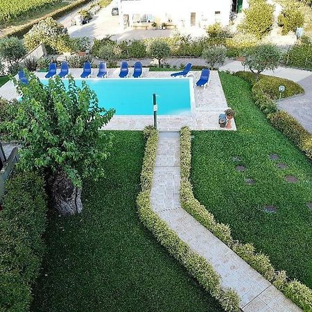 Albergo Quatro Pini Pozzolengo Exteriör bild